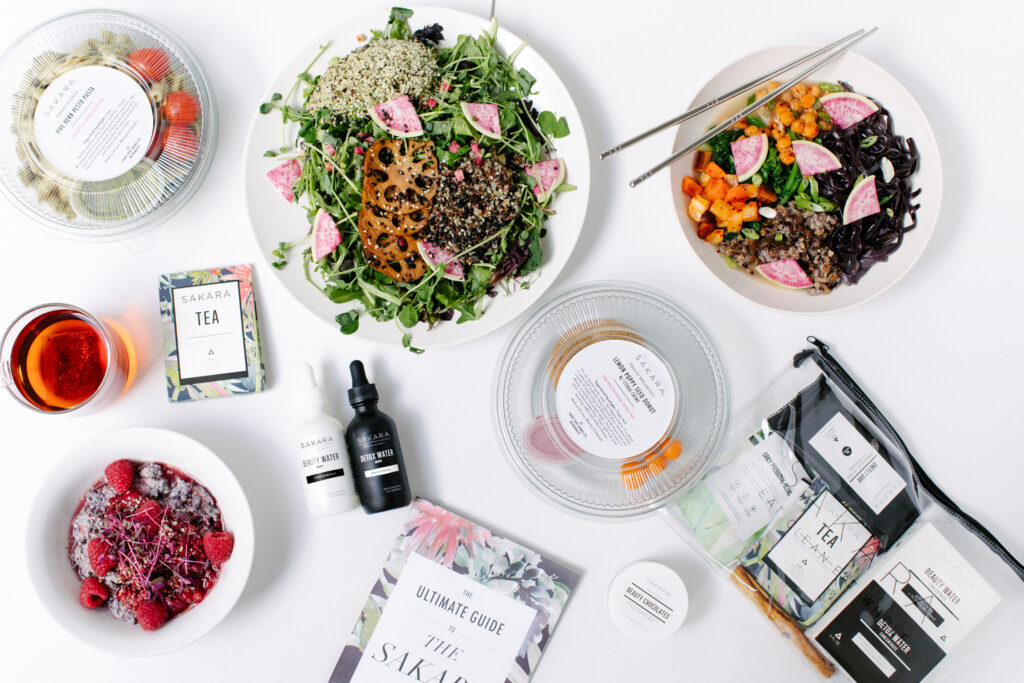 flat lay of delivered meals from Sakara Life